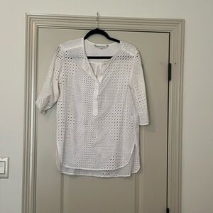 White eyelet short sleeve top